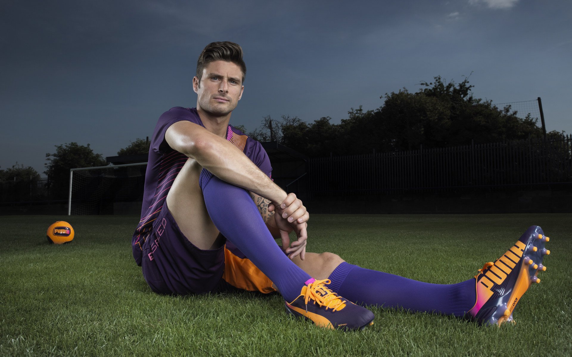 东亚杯U23国足迎战 球迷热情不减，2021东亚杯国足